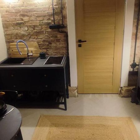 Przytulne Studio 5 Z Parkingiem Katowice Bagian luar foto